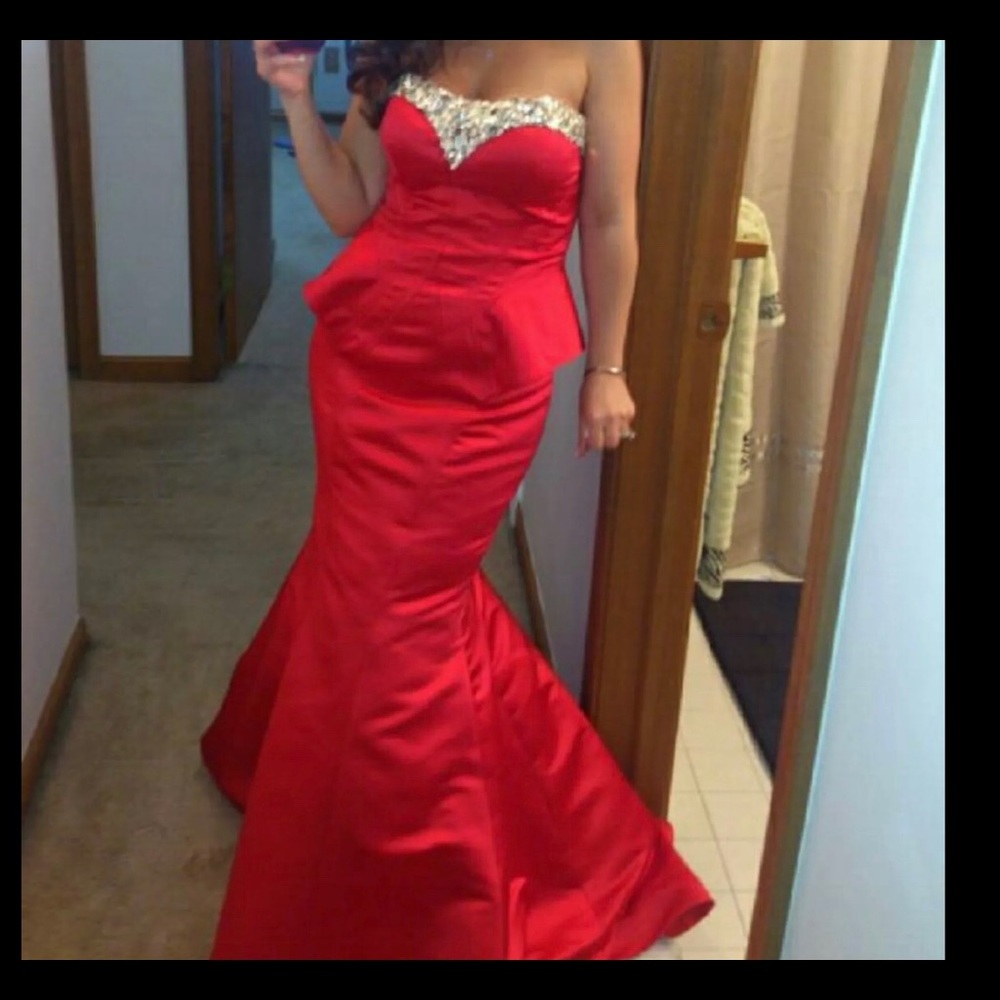 Mermaid red ball gown